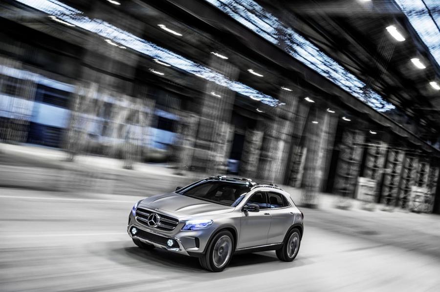  Mercedes-Benz GLA Concept 2013 года  (фото 40 из 42)